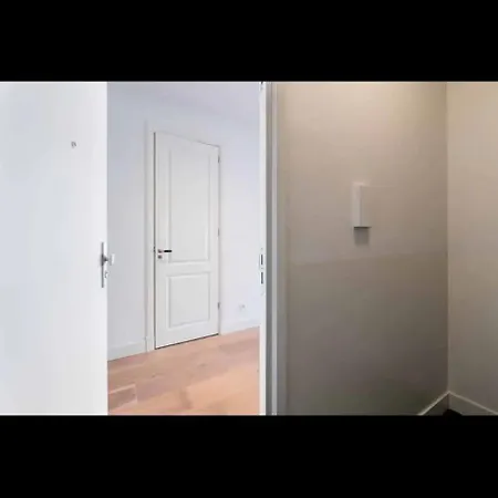 Apartmán Fully Renovated Two Bedroom In The Centre Of *